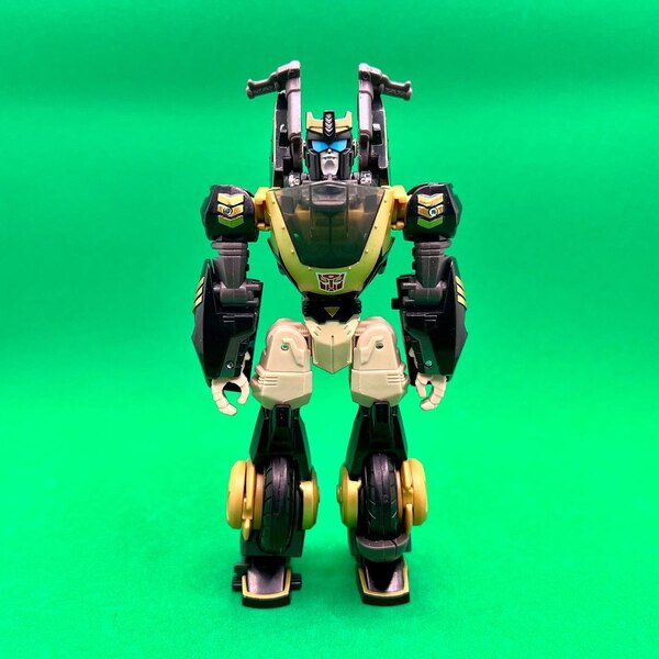 In Hand Image Of Legacy Evolution Animated Prowl Toy  (2 of 10)